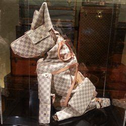 louis vuitton prices hawaii|Louis Vuitton waikiki.